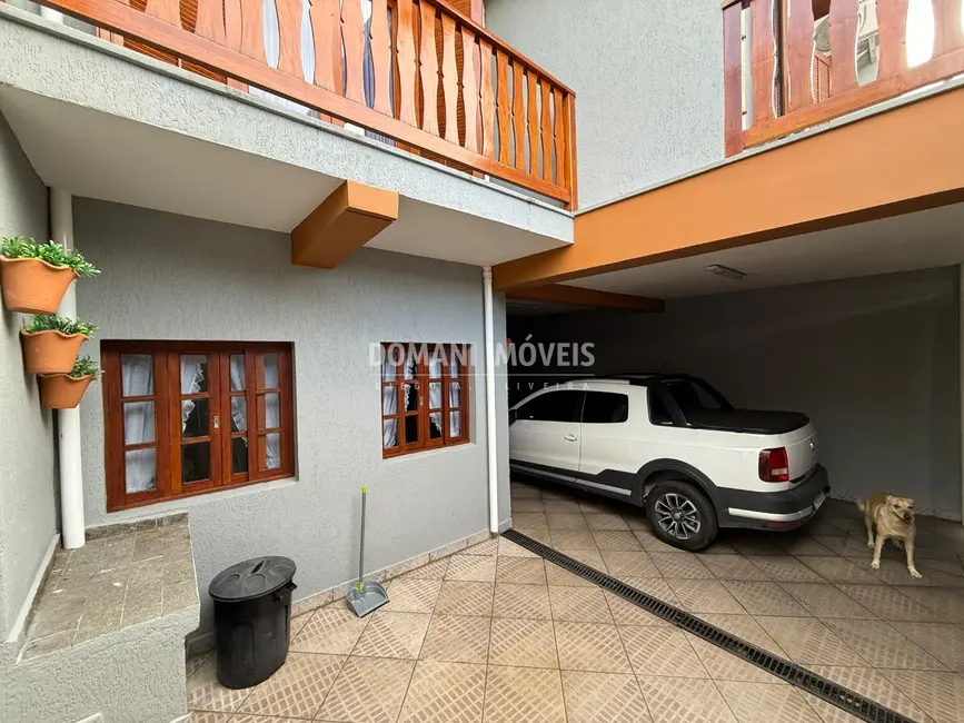 Foto 5 de Casa com 2 quartos à venda, 131m2 em Campos Do Jordao - SP