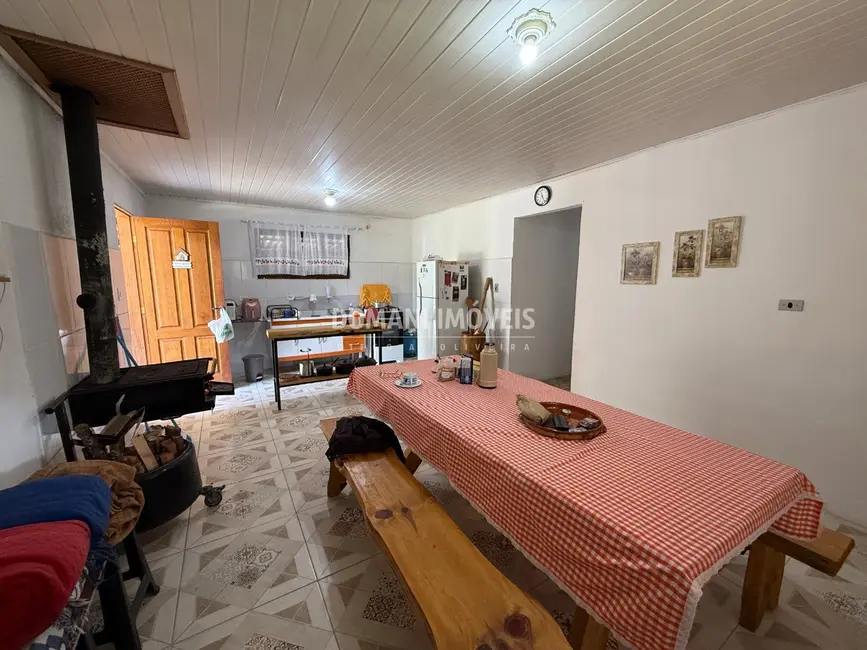 Foto 9 de Sítio / Rancho com 3 quartos à venda, 180m2 em Campos Do Jordao - SP