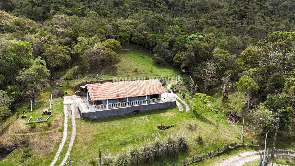 Foto 6 de Sítio / Rancho com 3 quartos à venda, 180m2 em Campos Do Jordao - SP