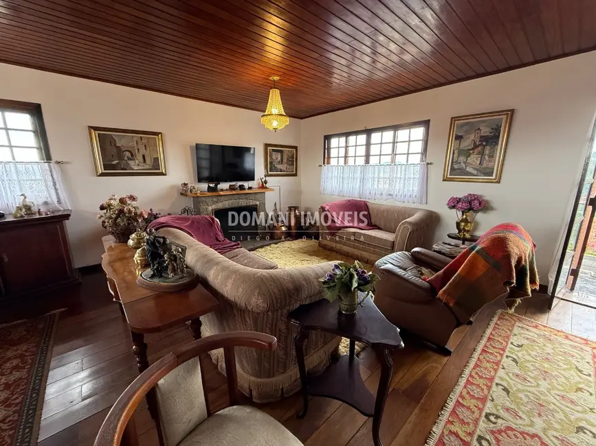 Apartamento com 4 quartos à venda, 400m2 em Campos Do Jordao - SP - imagem 9 Foto 9 de Apartamento com 4 quartos à venda, 400m2 em Campos Do Jordao - SP