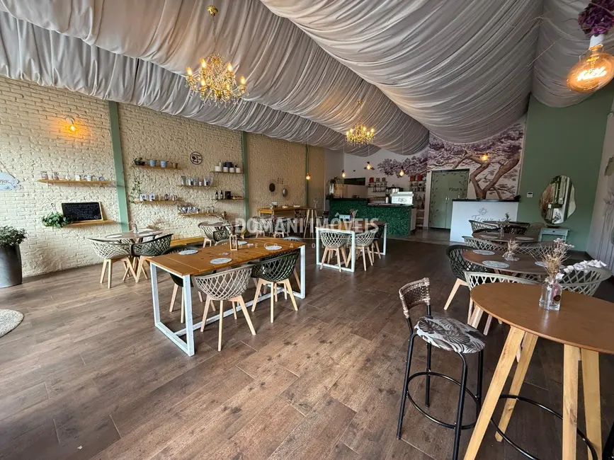 Foto 4 de Sala Comercial à venda e para alugar, 149m2 em Campos Do Jordao - SP