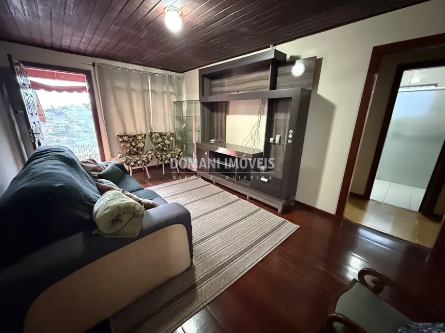 Foto 9 de Casa com 3 quartos à venda, 174m2 em Campos Do Jordao - SP