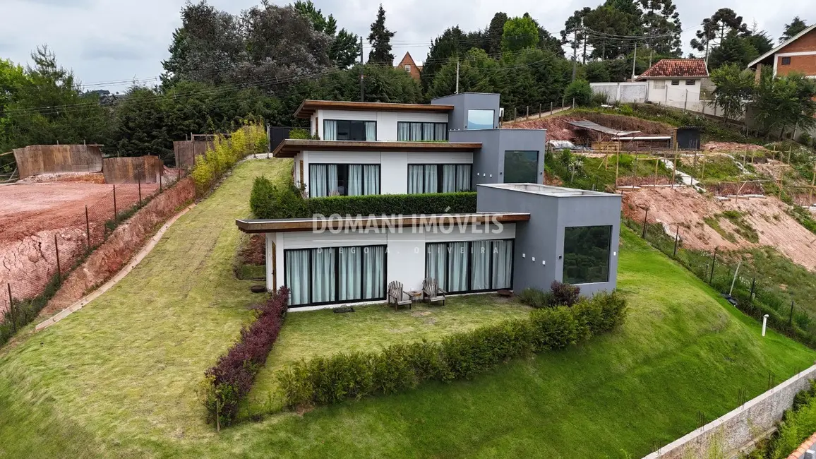 Foto 6 de Casa com 3 quartos à venda, 142m2 em Campos Do Jordao - SP