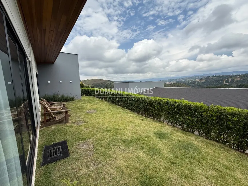 Foto 8 de Casa com 3 quartos à venda, 142m2 em Campos Do Jordao - SP