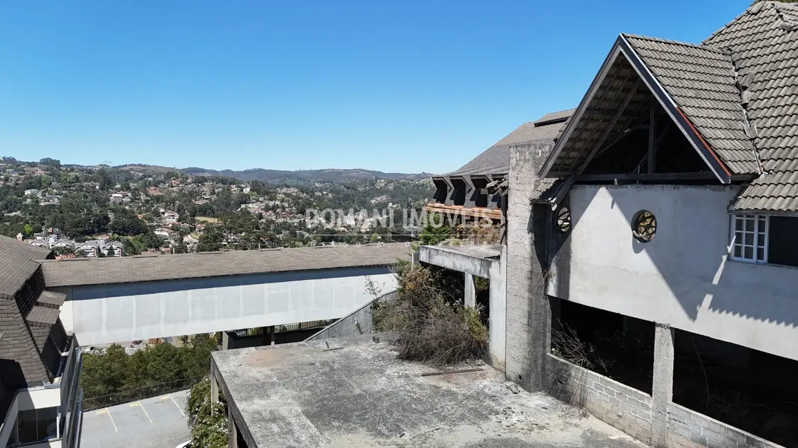 Foto 5 de Casa com 6 quartos à venda, 500m2 em Campos Do Jordao - SP