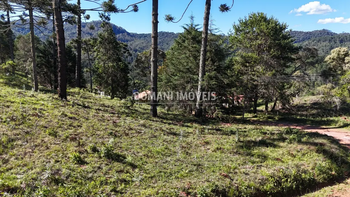 Foto 3 de Terreno / Lote à venda, 1410m2 em Campos Do Jordao - SP