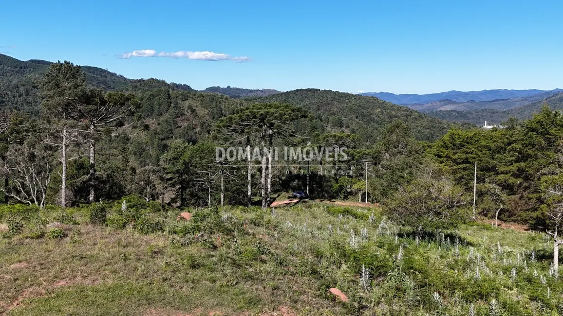 Foto 3 de Terreno / Lote à venda, 1080m2 em Campos Do Jordao - SP