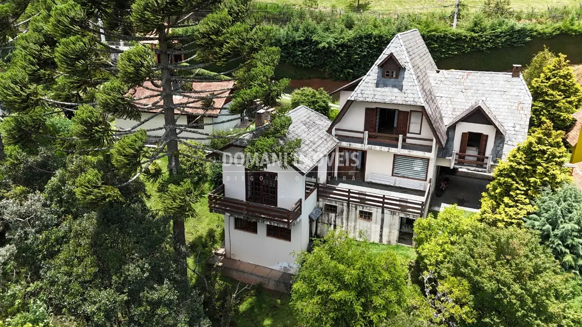 Foto 7 de Casa de Condomínio com 3 quartos à venda, 159m2 em Campos Do Jordao - SP