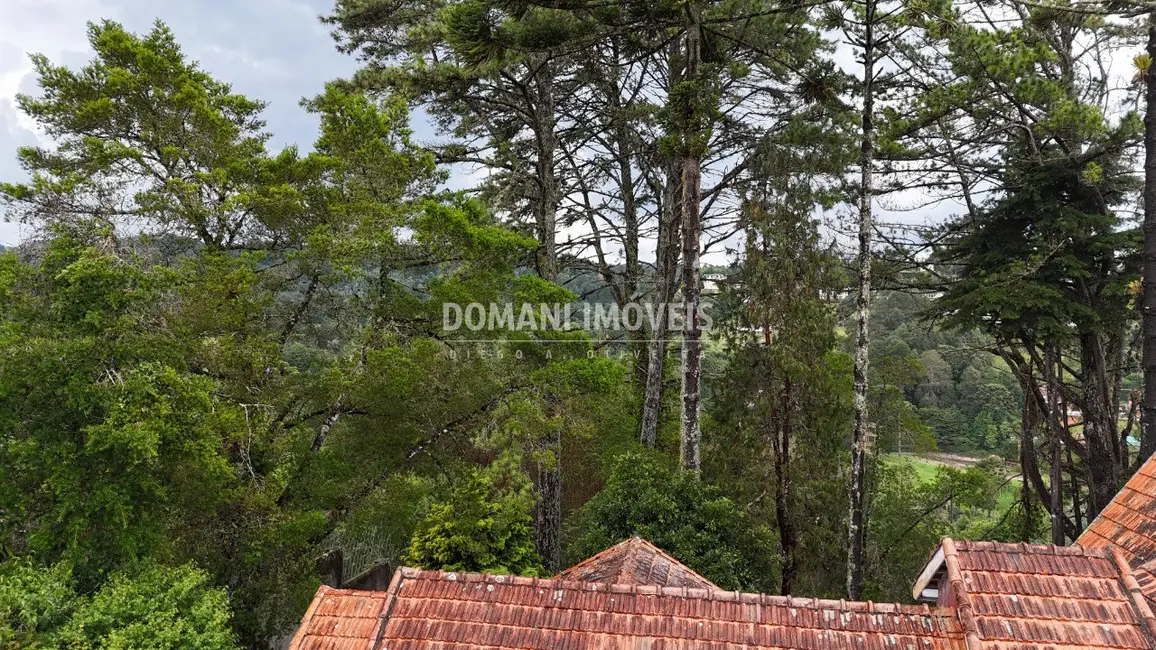 Foto 5 de Casa com 3 quartos à venda, 228m2 em Campos Do Jordao - SP