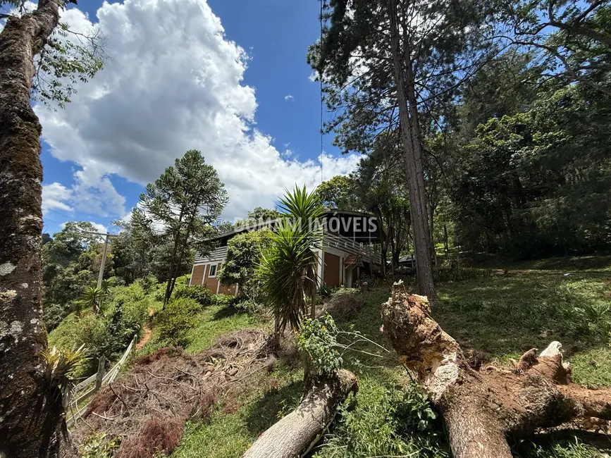 Foto 6 de Casa com 3 quartos à venda, 275m2 em Campos Do Jordao - SP