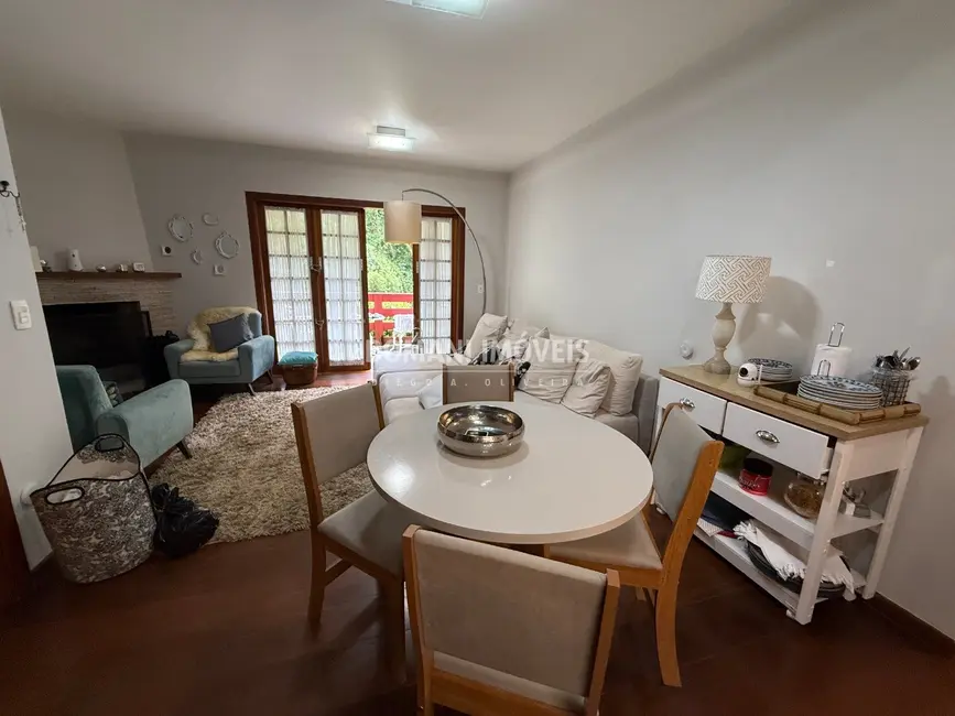 Foto 9 de Apartamento com 3 quartos à venda, 104m2 em Campos Do Jordao - SP