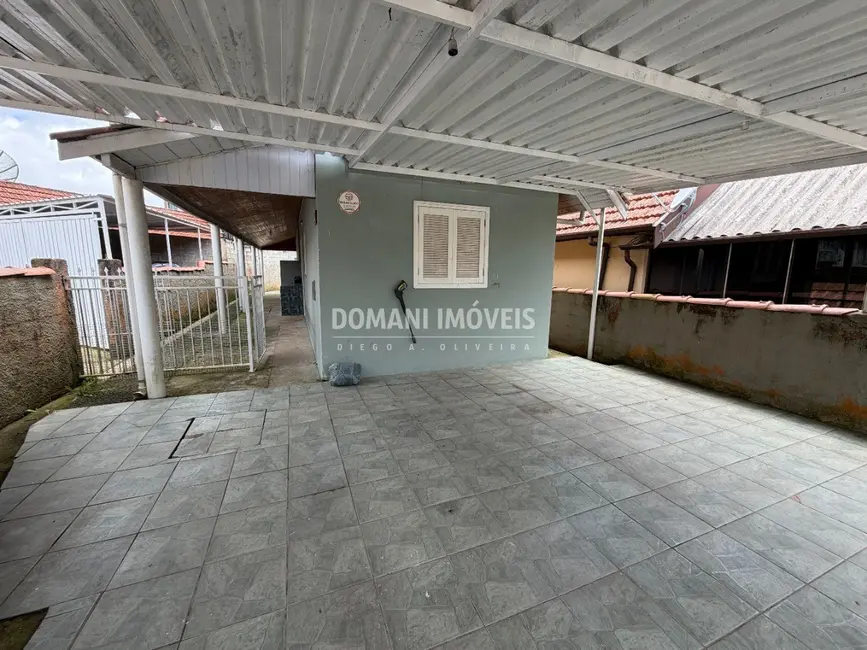 Foto 6 de Casa com 3 quartos à venda, 122m2 em Campos Do Jordao - SP