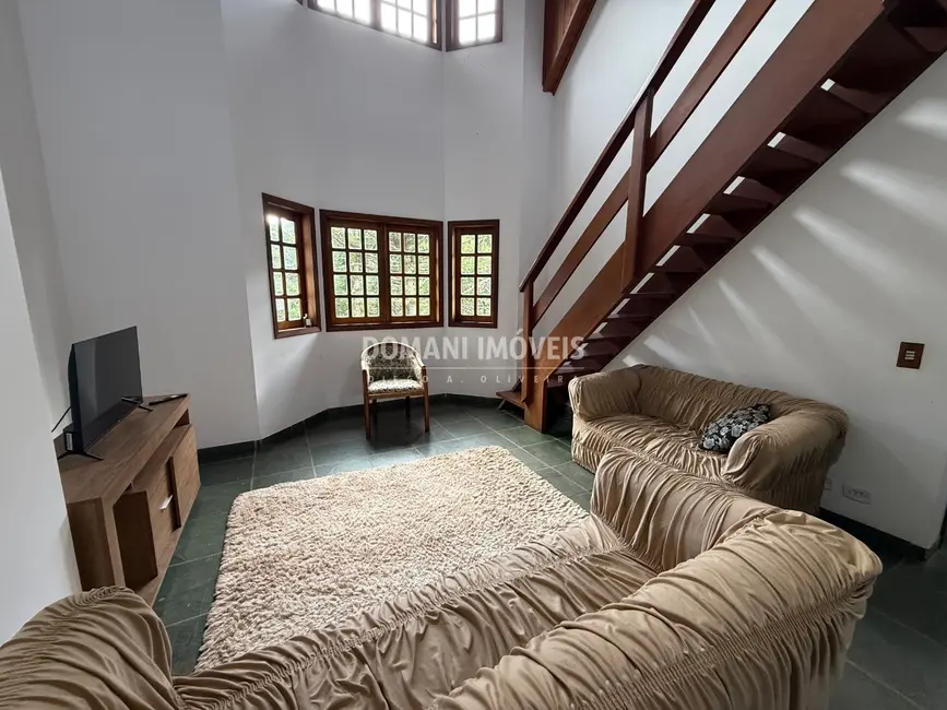 Foto 9 de Casa com 10 quartos à venda, 360m2 em Campos Do Jordao - SP