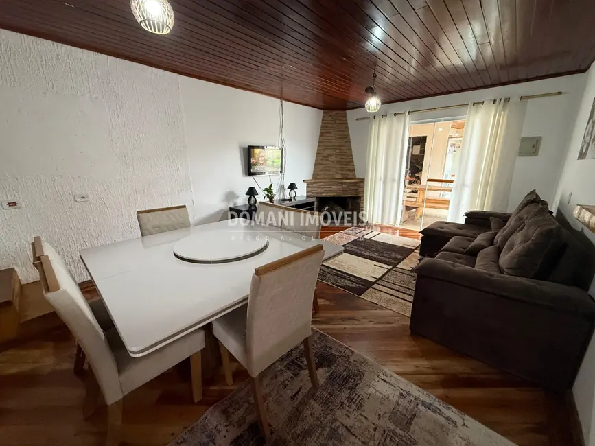 Foto 8 de Casa com 3 quartos à venda, 168m2 em Campos Do Jordao - SP