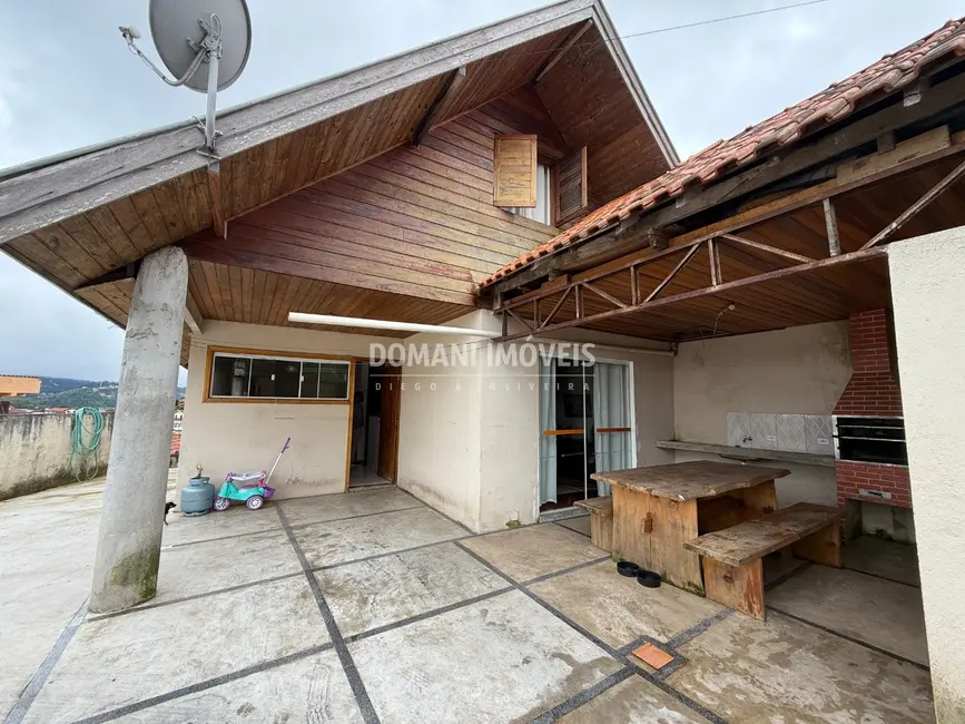 Foto 1 de Casa com 3 quartos à venda, 168m2 em Campos Do Jordao - SP