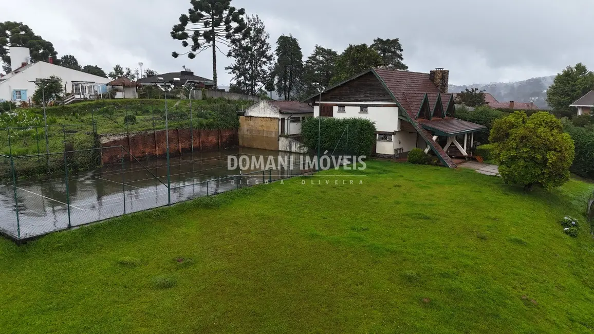 Foto 7 de Casa com 5 quartos à venda, 900m2 em Campos Do Jordao - SP