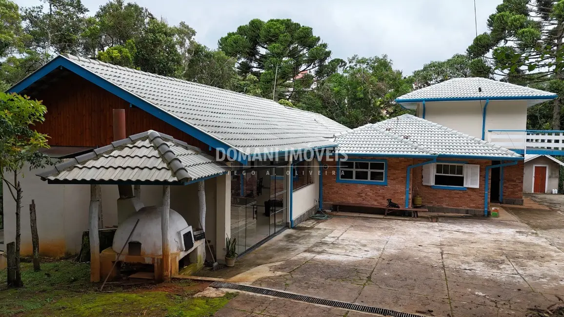 Foto 6 de Casa com 4 quartos à venda, 416m2 em Campos Do Jordao - SP