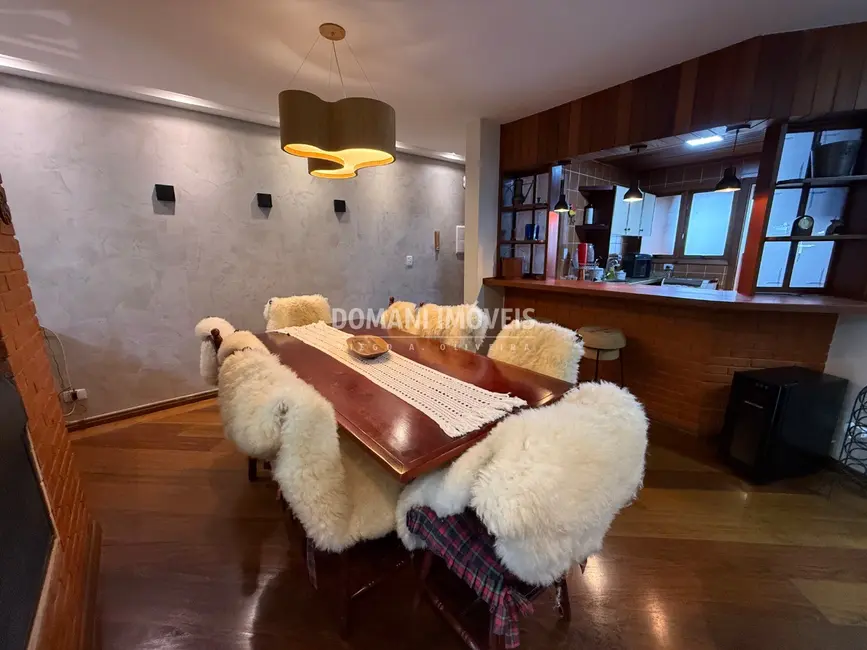 Foto 4 de Apartamento com 4 quartos à venda, 123m2 em Campos Do Jordao - SP