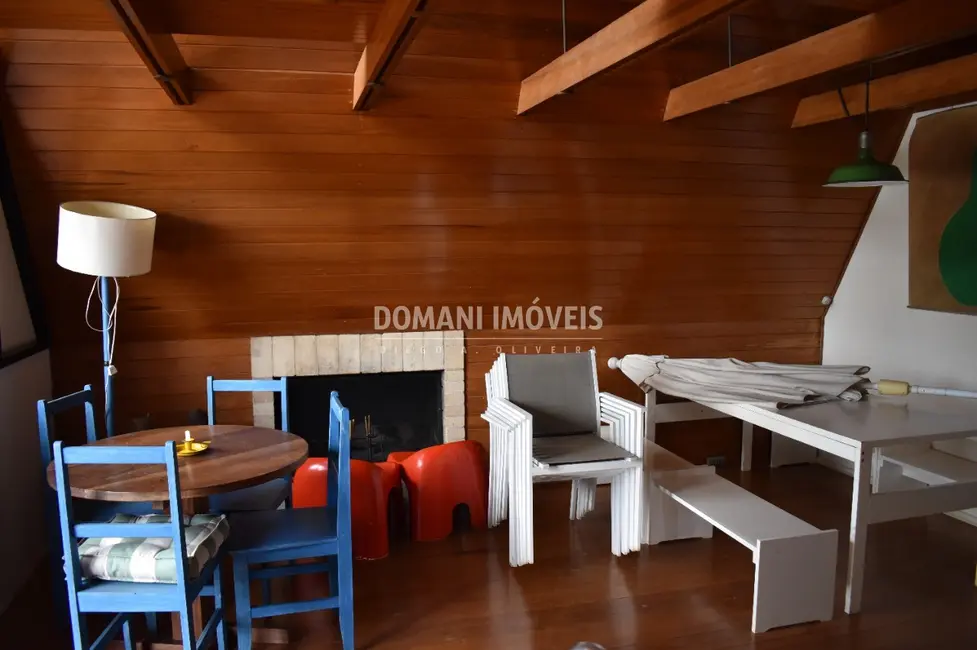 Foto 8 de Casa com 4 quartos à venda, 200m2 em Campos Do Jordao - SP