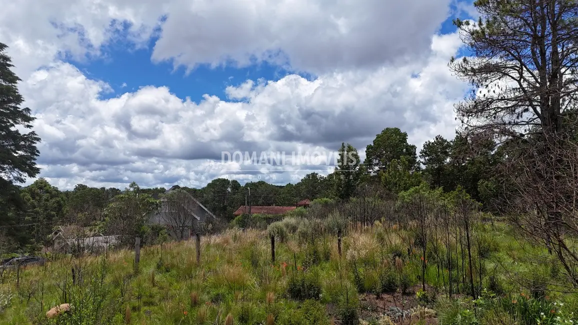 Foto 2 de Terreno / Lote à venda, 2795m2 em Campos Do Jordao - SP