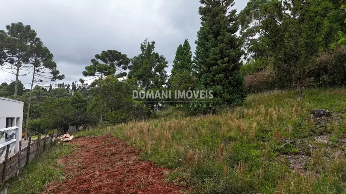 Foto 4 de Terreno / Lote à venda, 1095m2 em Campos Do Jordao - SP