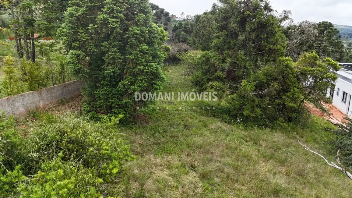 Foto 1 de Terreno / Lote à venda, 1095m2 em Campos Do Jordao - SP