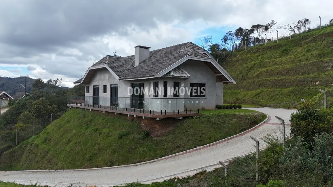 Foto 5 de Casa com 3 quartos à venda, 152m2 em Campos Do Jordao - SP