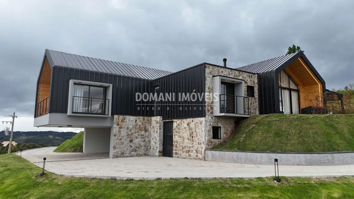 Foto 6 de Casa de Condomínio com 3 quartos à venda, 197m2 em Campos Do Jordao - SP