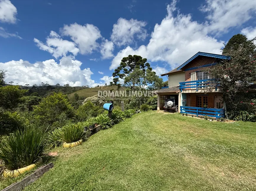Foto 4 de Casa com 4 quartos à venda, 231m2 em Campos Do Jordao - SP