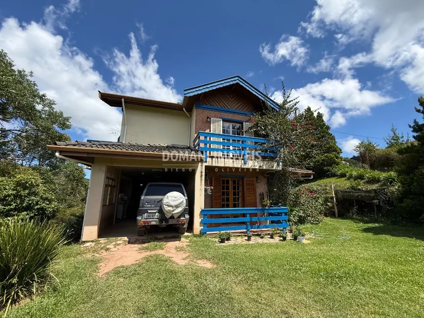 Foto 3 de Casa com 4 quartos à venda, 231m2 em Campos Do Jordao - SP