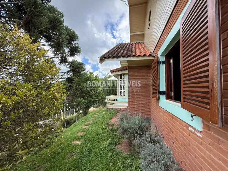 Casa com 3 quartos à venda, 145m2 em Campos Do Jordao - SP - imagem 7 Foto 7 de Casa com 3 quartos à venda, 145m2 em Campos Do Jordao - SP