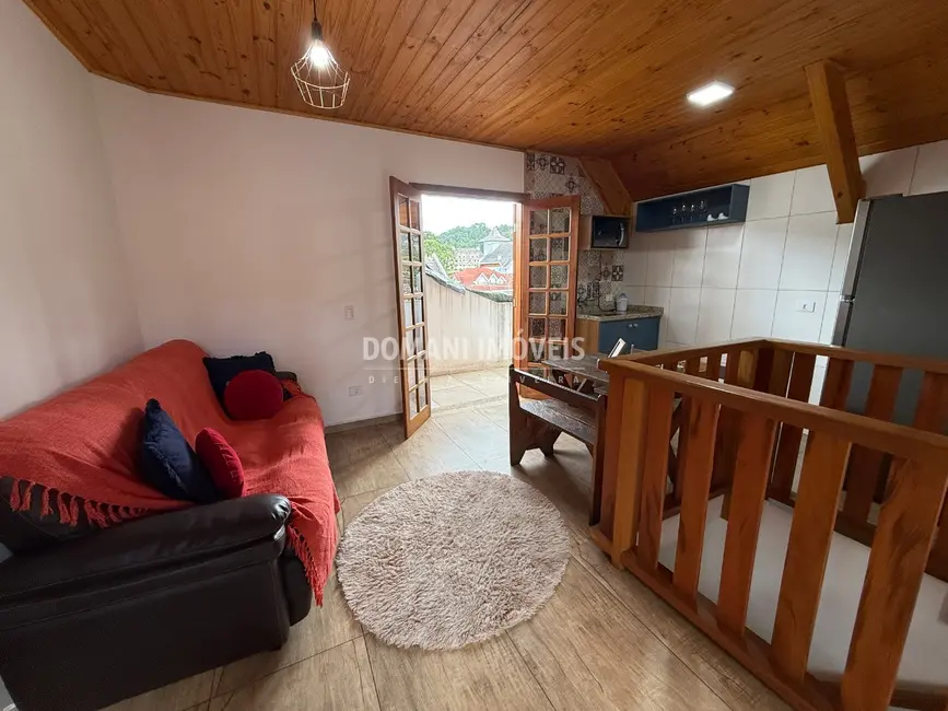 Foto 2 de Apartamento com 2 quartos para alugar, 40m2 em Campos Do Jordao - SP