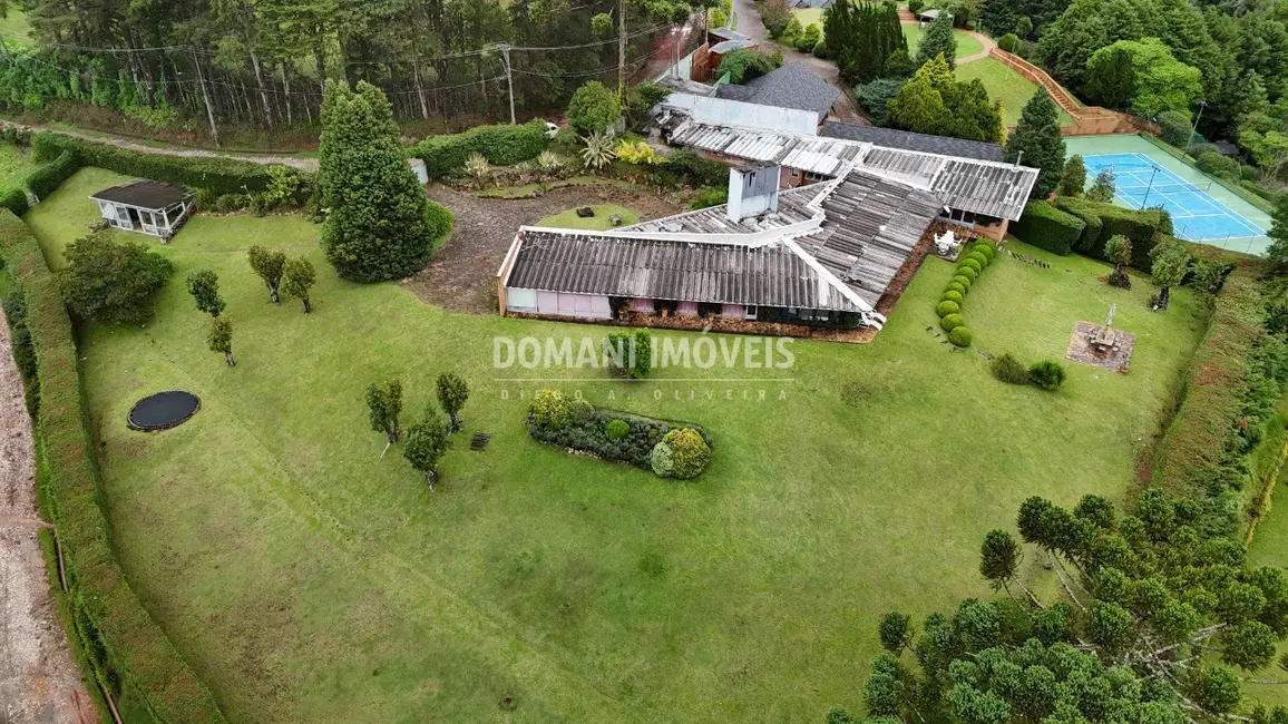 Foto 6 de Casa com 5 quartos à venda, 512m2 em Campos Do Jordao - SP