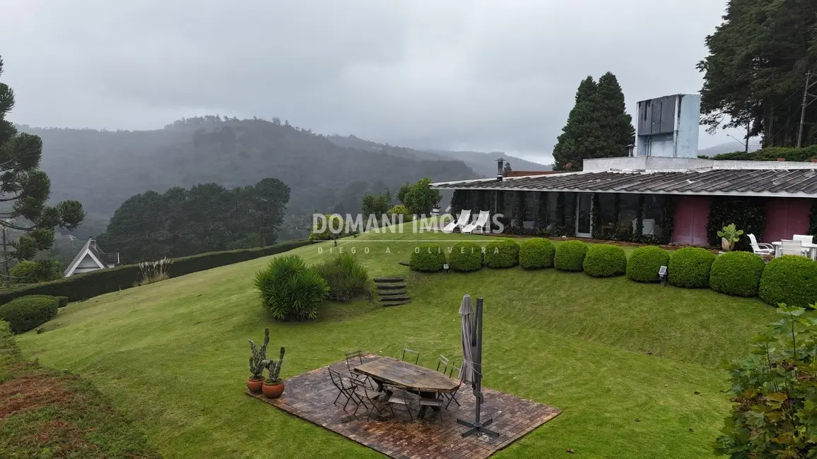 Foto 1 de Casa com 5 quartos à venda, 512m2 em Campos Do Jordao - SP