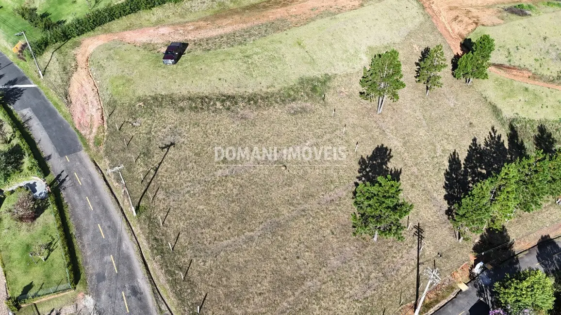 Foto 3 de Terreno / Lote à venda, 2485m2 em Campos Do Jordao - SP