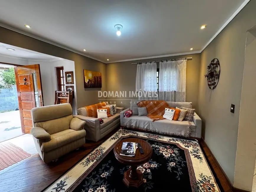 Foto 6 de Casa com 3 quartos à venda, 200m2 em Campos Do Jordao - SP