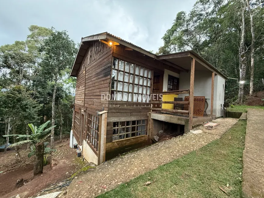 Foto 1 de Casa com 3 quartos à venda e para alugar, 150m2 em Campos Do Jordao - SP