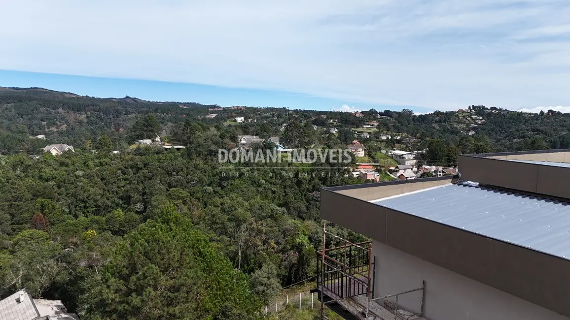 Foto 5 de Casa com 3 quartos à venda, 200m2 em Campos Do Jordao - SP