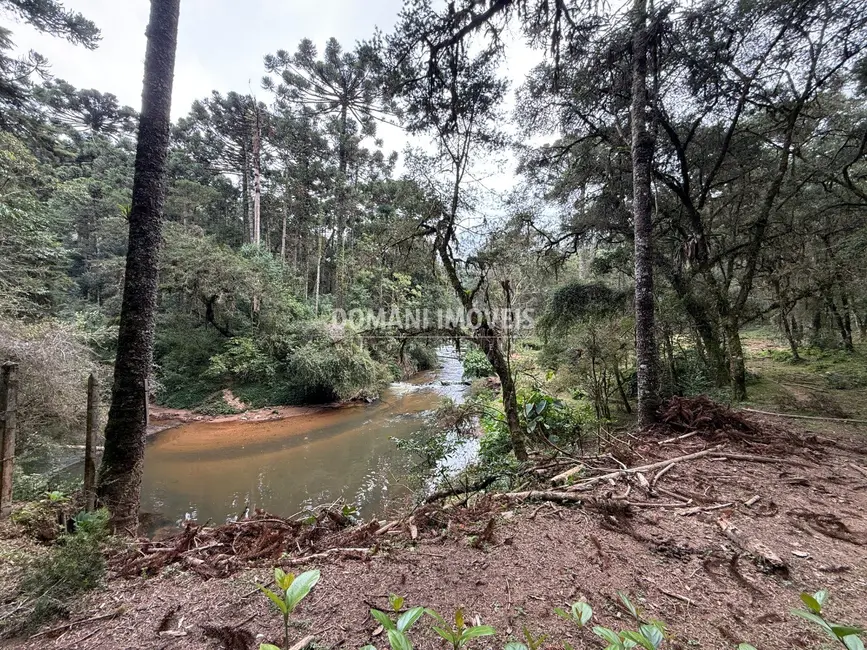 Foto 6 de Casa de Condomínio com 2 quartos à venda, 116m2 em Campos Do Jordao - SP