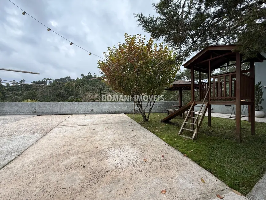 Foto 7 de Casa de Condomínio com 2 quartos à venda, 116m2 em Campos Do Jordao - SP