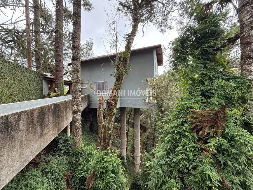 Foto 4 de Casa de Condomínio com 2 quartos à venda, 116m2 em Campos Do Jordao - SP
