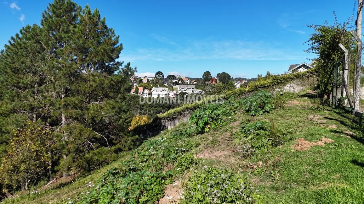 Foto 1 de Terreno / Lote à venda, 1290m2 em Campos Do Jordao - SP