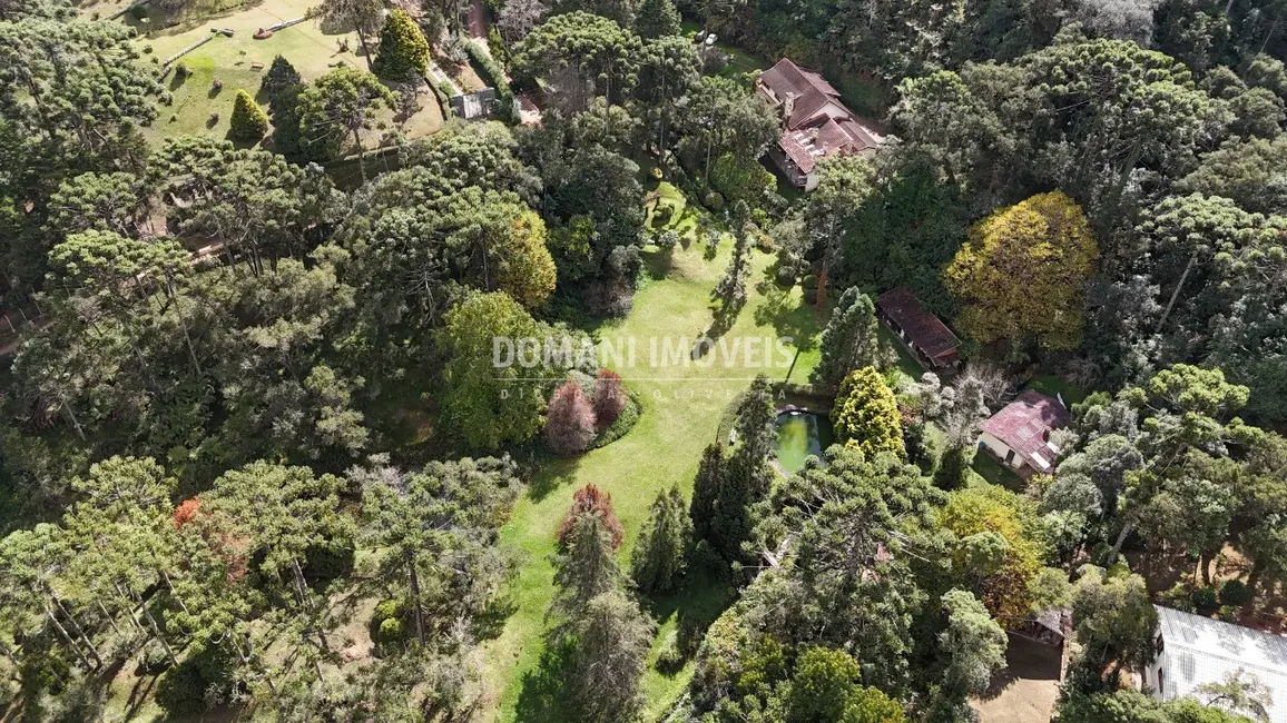 Foto 5 de Casa com 5 quartos à venda, 750m2 em Campos Do Jordao - SP