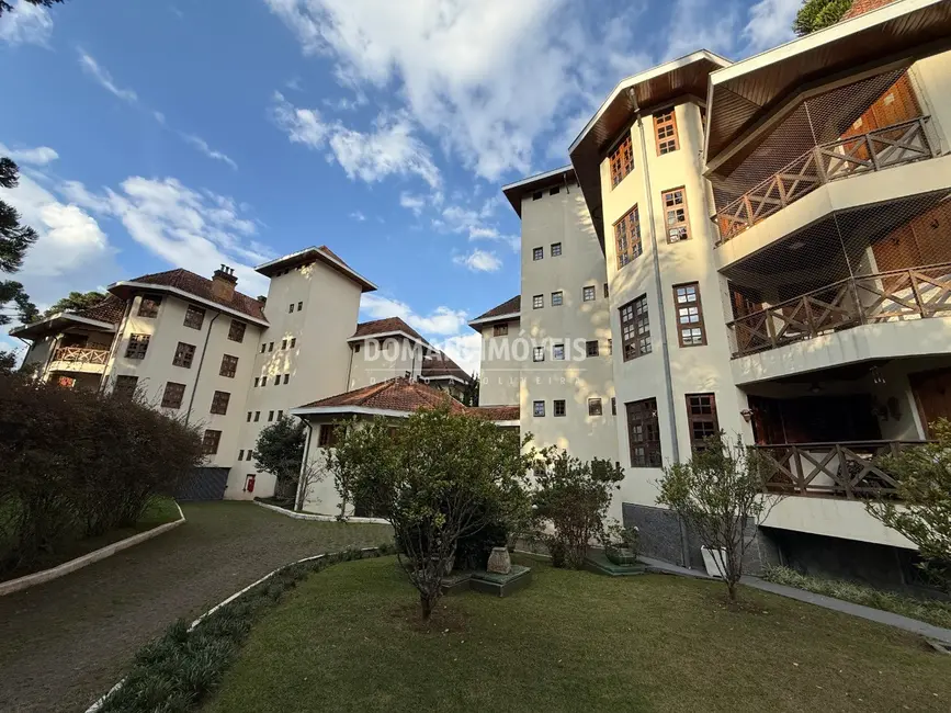 Foto 2 de Apartamento com 6 quartos à venda, 246m2 em Campos Do Jordao - SP