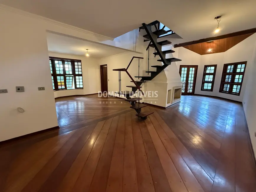 Foto 7 de Apartamento com 5 quartos à venda, 229m2 em Campos Do Jordao - SP