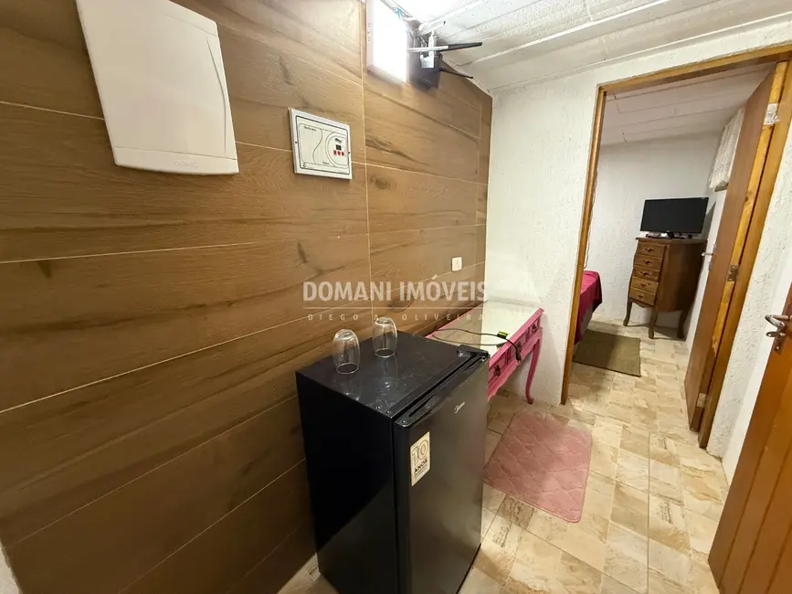 Casa com 4 quartos à venda, 75m2 em Campos Do Jordao - SP - imagem 9 Foto 9 de Casa com 4 quartos à venda, 75m2 em Campos Do Jordao - SP
