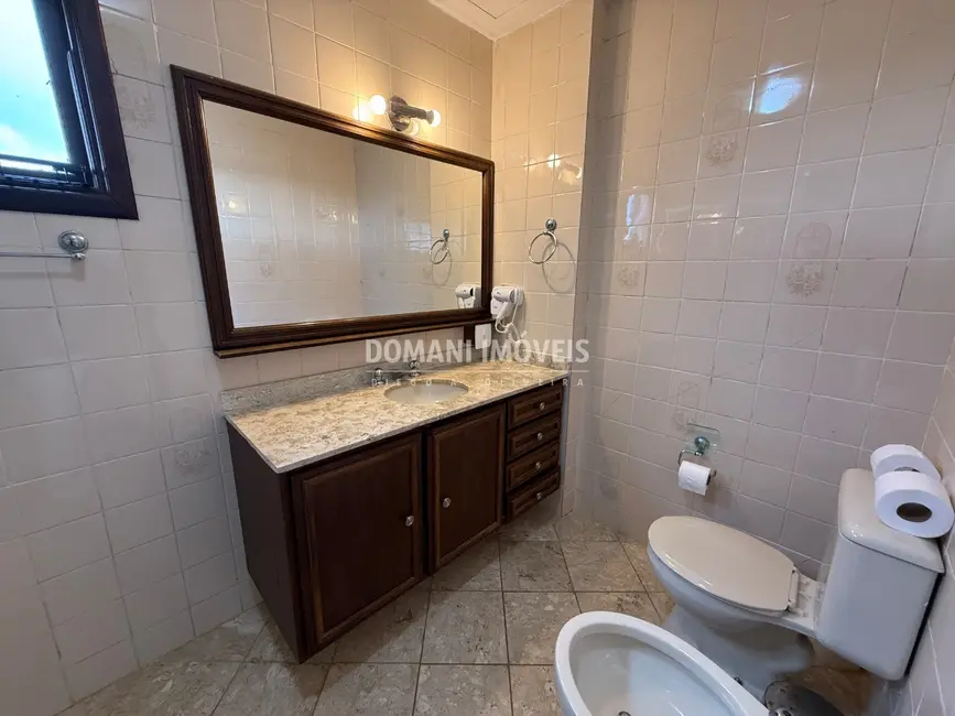 Apartamento com 2 quartos à venda e para alugar, 130m2 em Campos Do Jordao - SP - imagem 8 Foto 8 de Apartamento com 2 quartos à venda e para alugar, 130m2 em Campos Do Jordao - SP