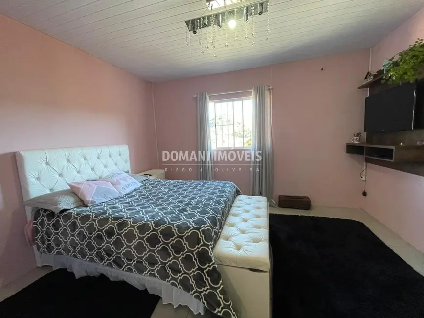 Foto 4 de Casa com 3 quartos à venda, 85m2 em Campos Do Jordao - SP