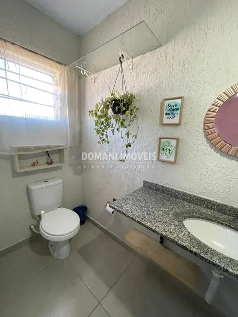 Foto 9 de Casa com 3 quartos à venda, 85m2 em Campos Do Jordao - SP