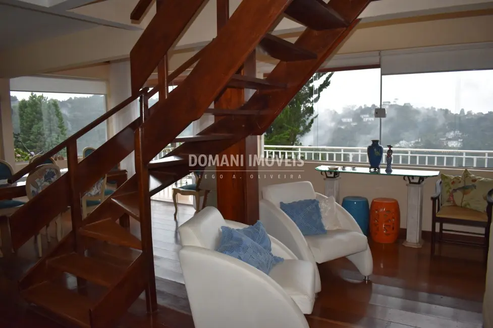 Foto 4 de Casa de Condomínio com 3 quartos à venda, 138m2 em Campos Do Jordao - SP